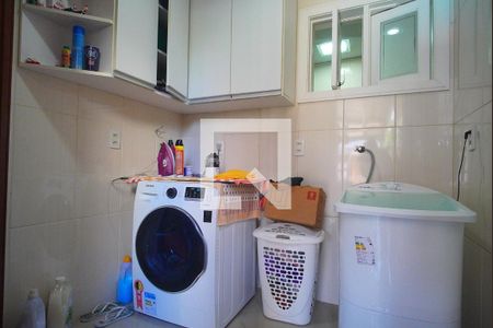 Casa à venda com 408m², 4 quartos e 3 vagasÁrea de Serviço