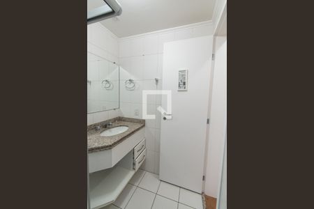 Banheiro de apartamento para alugar com 2 quartos, 70m² em Cambuci, São Paulo