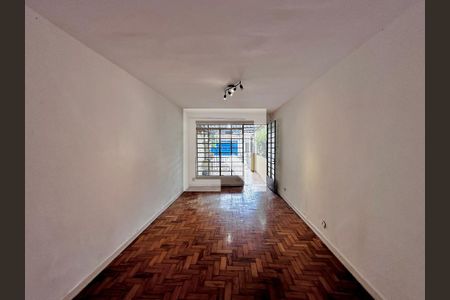 Sala  de casa à venda com 2 quartos, 70m² em Campo Belo, São Paulo