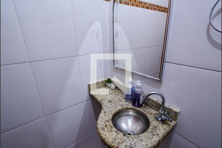Lavabo de casa à venda com 3 quartos, 133m² em Jardim Santo Antônio, Santo André