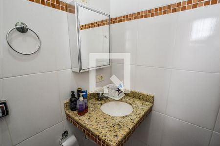 Casa à venda com 133m², 3 quartos e 2 vagasBanheiro da Suíte