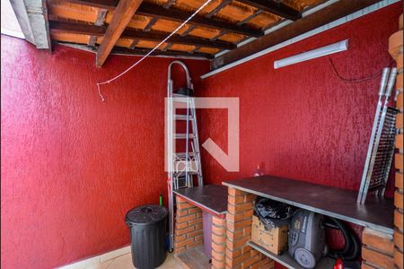 Casa à venda com 133m², 3 quartos e 2 vagasQuintal