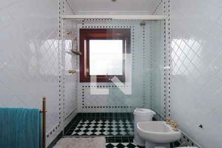 Casa à venda com 1200m², 4 quartos e 5 vagasBanheiro da Suíte 2