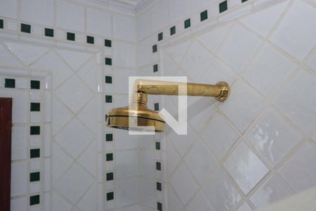 Casa à venda com 1200m², 4 quartos e 5 vagasBanheiro da Suíte 2