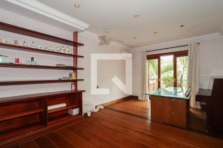 Casa à venda com 1200m², 4 quartos e 5 vagasSuíte 2