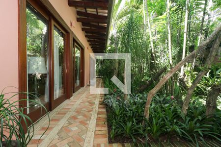 Casa à venda com 1200m², 4 quartos e 5 vagasÁrea externa