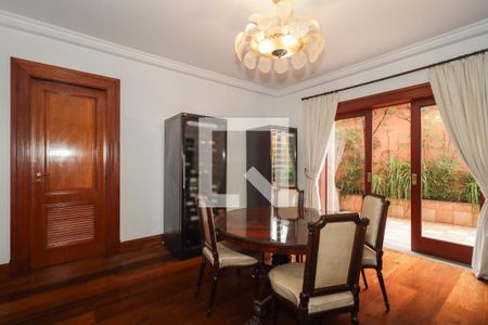 Casa à venda com 1200m², 4 quartos e 5 vagasCopa