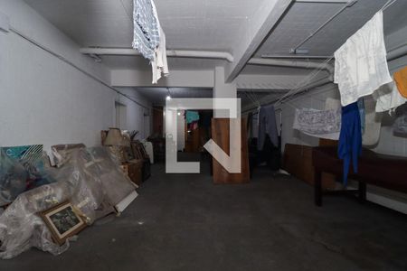 Casa à venda com 1200m², 4 quartos e 5 vagasDeposito