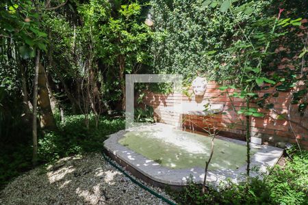 Casa à venda com 1200m², 4 quartos e 5 vagasÁrea externa