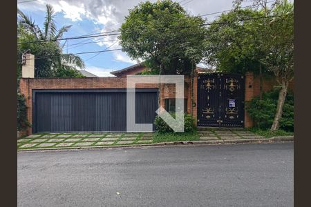 Casa à venda com 1200m², 4 quartos e 5 vagasFachada