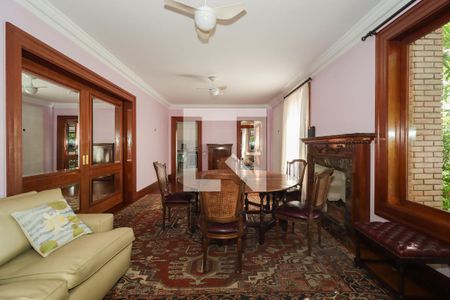 Casa à venda com 1200m², 4 quartos e 5 vagasSala Intima