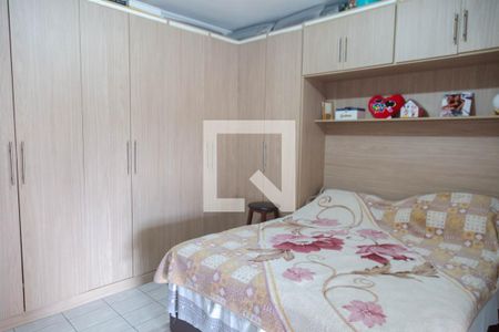 Casa à venda com 230m², 4 quartos e 2 vagas Casa à venda com 230m², 4 quartos e 2 vagasQuarto 3