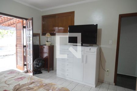 Casa à venda com 230m², 4 quartos e 2 vagas Casa à venda com 230m², 4 quartos e 2 vagasQuarto 3