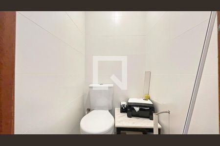 Casa à venda com 294m², 3 quartos e 4 vagas