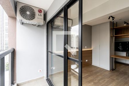 Apartamento para alugar com 25m², 1 quarto e sem vaga Apartamento para alugar com 25m², 1 quarto e sem vagaVaranda