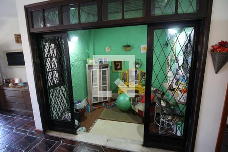 Sala de casa à venda com 4 quartos, 224m² em Taquara, Rio de Janeiro