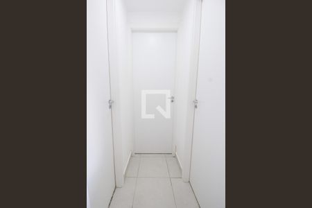 Corredor de apartamento à venda com 2 quartos, 55m² em Cidade Auxiliadora, São Paulo