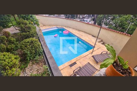 Casa à venda com 330m², 4 quartos e 6 vagasVista da Sacada da Sala de Jantar