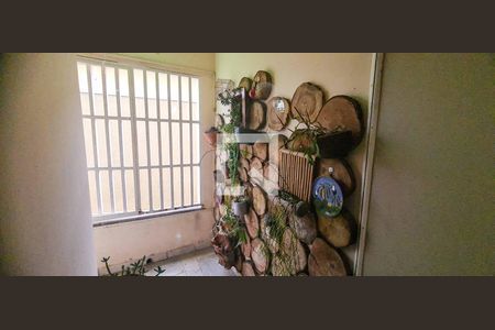 Casa à venda com 330m², 4 quartos e 6 vagasJardim de Inverno 