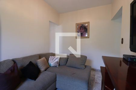 Casa à venda com 200m², 3 quartos e 2 vagasSala de TV