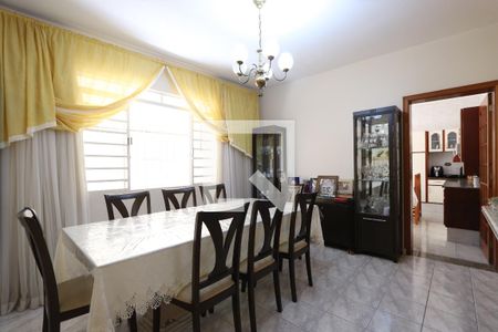 Casa à venda com 200m², 3 quartos e 2 vagasCopa