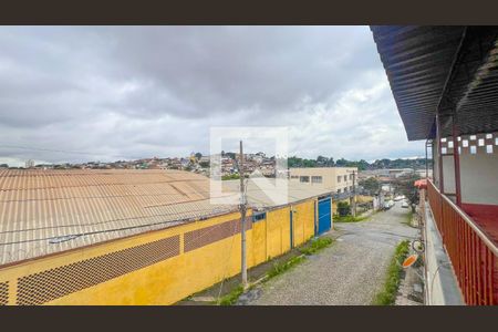 Casa à venda com 160m², 4 quartos e 1 vaga Casa à venda com 160m², 4 quartos e 1 vagaÁrea comum