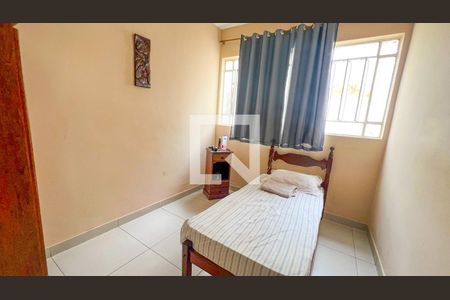 Casa à venda com 160m², 4 quartos e 1 vaga Casa à venda com 160m², 4 quartos e 1 vagaQuarto 04