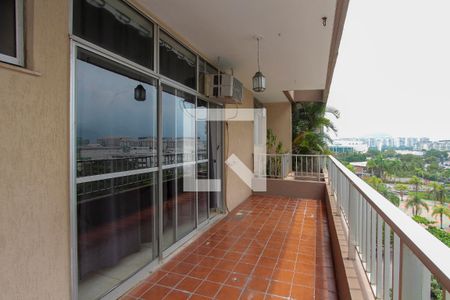 Apartamento à venda com 100m², 3 quartos e 1 vagaVaranda