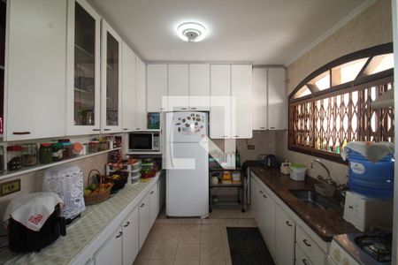 Casa à venda com 260m², 5 quartos e 8 vagasCozinha