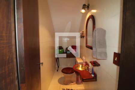 Casa à venda com 260m², 5 quartos e 8 vagasLavabo