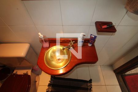 Casa à venda com 260m², 5 quartos e 8 vagasLavabo