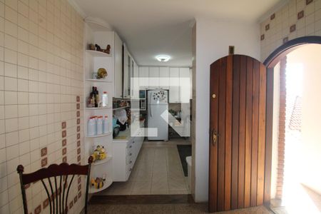 Casa à venda com 260m², 5 quartos e 8 vagasCopa