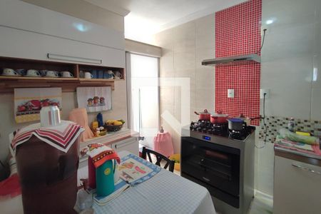 Apartamento à venda com 64m², 2 quartos e 1 vagaCozinha