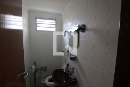 Casa à venda com 147m², 2 quartos e 3 vagasBanheiro 2