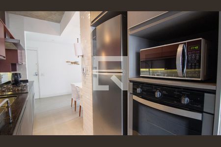 Apartamento para alugar com 175m², 3 quartos e 3 vagasCozinha e Área de Serviço
