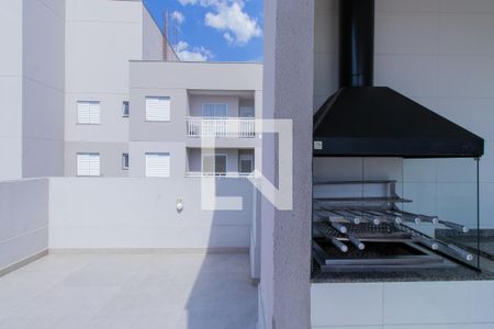 Apartamento para alugar com 45m², 2 quartos e 1 vaga Apartamento para alugar com 45m², 2 quartos e 1 vagaÁrea comum - Churrasqueira