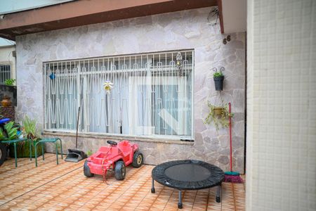 Casa à venda com 276m², 2 quartos e 2 vagas Casa à venda com 276m², 2 quartos e 2 vagasÁrea comum