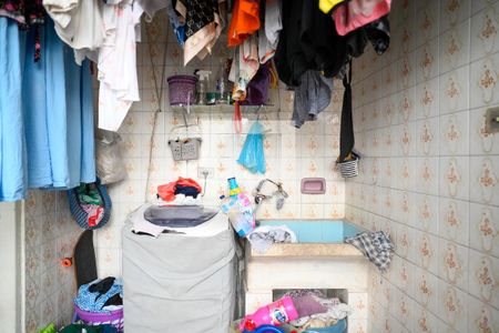 Casa à venda com 276m², 2 quartos e 2 vagas Casa à venda com 276m², 2 quartos e 2 vagasÁrea de Serviço