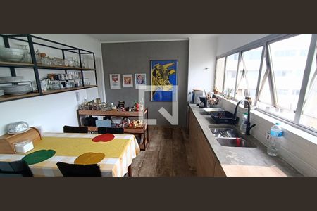 Apartamento à venda com 222m², 4 quartos e 2 vagasCozinha