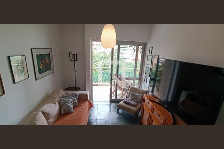 Apartamento à venda com 222m², 4 quartos e 2 vagasSala de TV
