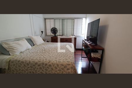 Apartamento à venda com 222m², 4 quartos e 2 vagasSuíte 1