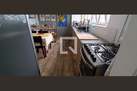 Apartamento à venda com 222m², 4 quartos e 2 vagasCozinha