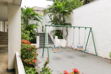 Apartamento à venda com 63m², 2 quartos e 1 vagaÁrea comum - Playground