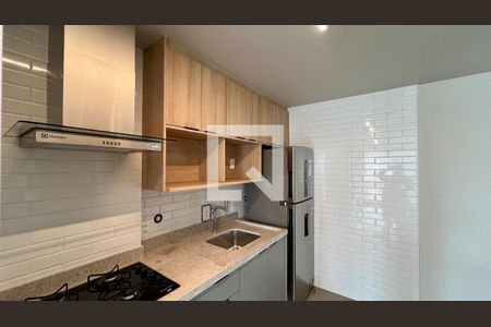 Apartamento para alugar com 71m², 2 quartos e 1 vaga Apartamento para alugar com 71m², 2 quartos e 1 vagaCozinha