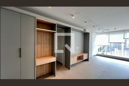 Sala de apartamento para alugar com 2 quartos, 71m² em Pinheiros, São Paulo