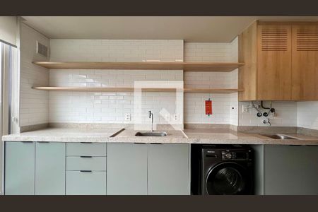 Apartamento para alugar com 71m², 2 quartos e 1 vaga Apartamento para alugar com 71m², 2 quartos e 1 vagaÁrea de Serviço