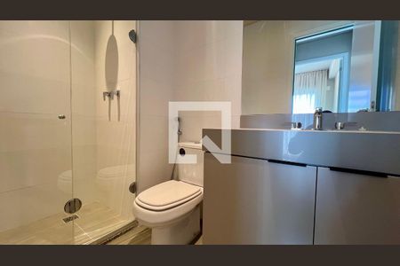 Apartamento para alugar com 71m², 2 quartos e 1 vaga Apartamento para alugar com 71m², 2 quartos e 1 vagaBanheiro