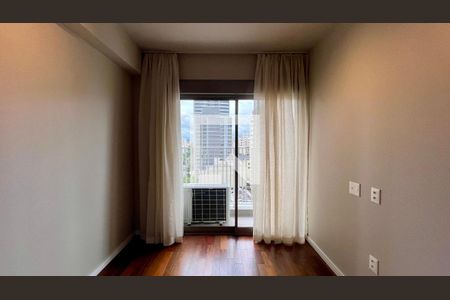 Apartamento para alugar com 71m², 2 quartos e 1 vaga Apartamento para alugar com 71m², 2 quartos e 1 vagaSuíte