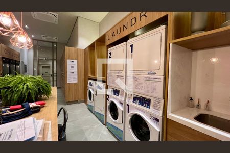 Apartamento para alugar com 71m², 2 quartos e 1 vaga Apartamento para alugar com 71m², 2 quartos e 1 vagaLavanderia