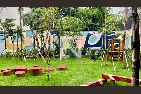 Apartamento para alugar com 71m², 2 quartos e 1 vaga Apartamento para alugar com 71m², 2 quartos e 1 vagaPlayground